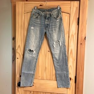 Levi’s 501 straight leg 100% cotton jeans